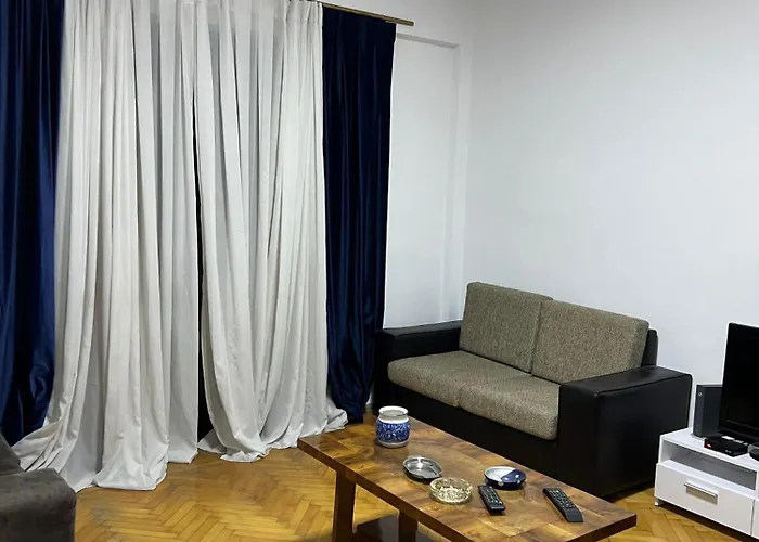 Lägenhet Bazaar City Center 3 Tirana